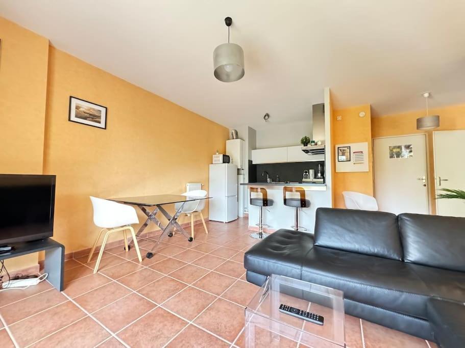 Bel Appartement Spacieux 2 Pers Avec Balcon - Thermale 3 Chamalières Extérieur photo